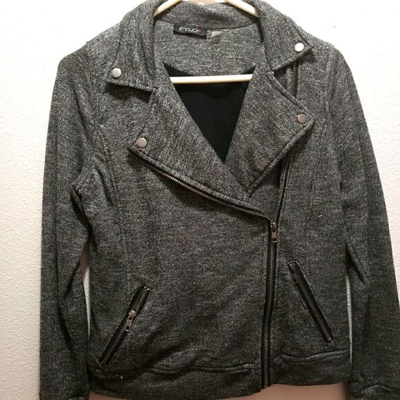 Fylo sweater, size M - Picture 1 of 3